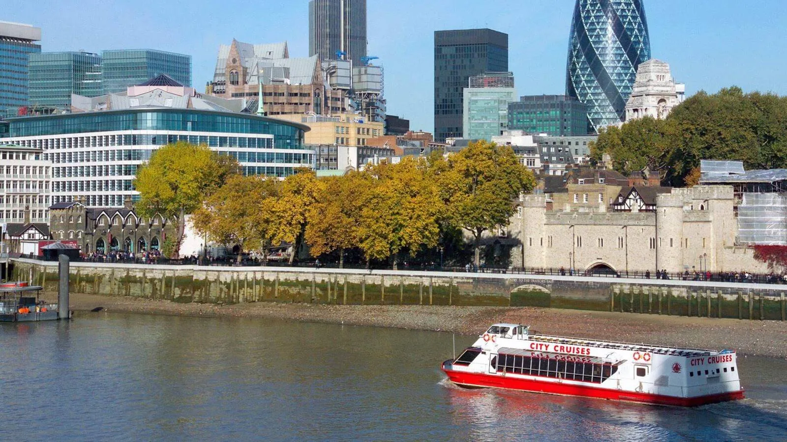 youtube-video-uploads-Tower_42_and_Swiss_Re_Tower_London_England